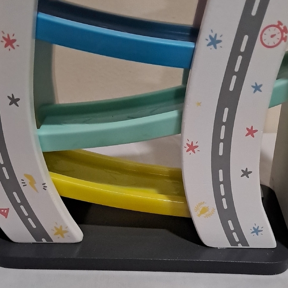 Colorful Wooden Ramp Racer Toy - Picture 4 of 12